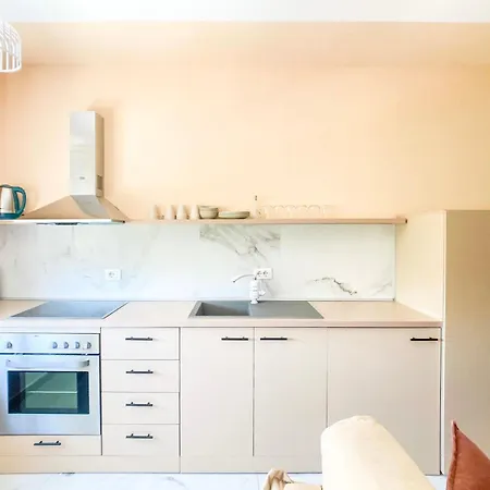 Apartment New Edition *